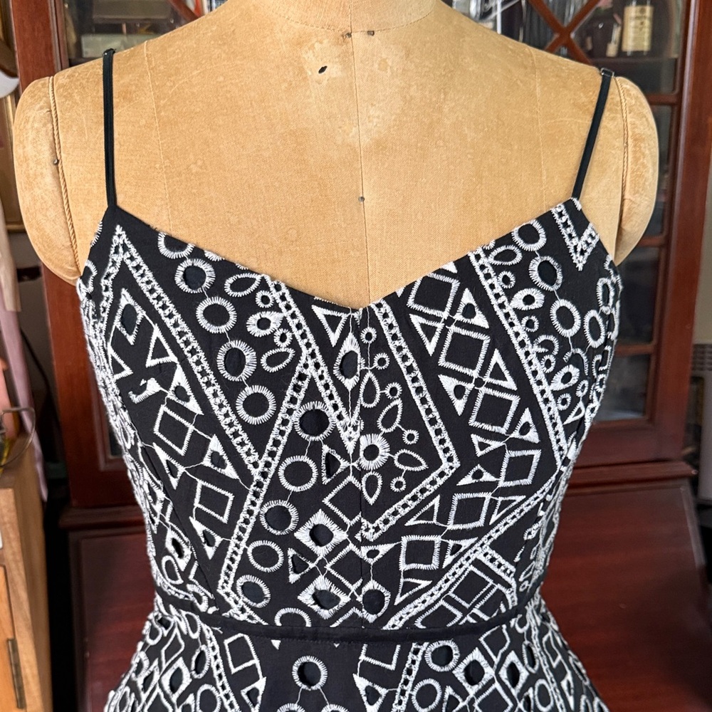 Banana Republic Black & White Strapless Geometric Dress